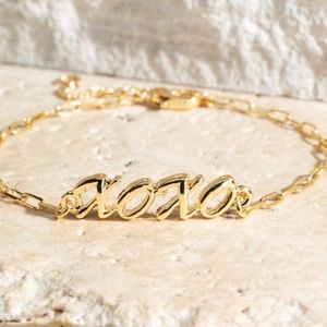 XOXO Graphic Letter Bracelet